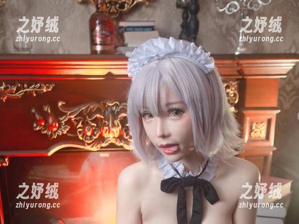 Kitkat Cosplay的修女美图,这私拍可真让人想多了 Kitkat Cosplay的修女美图,这私拍可真让人想多了